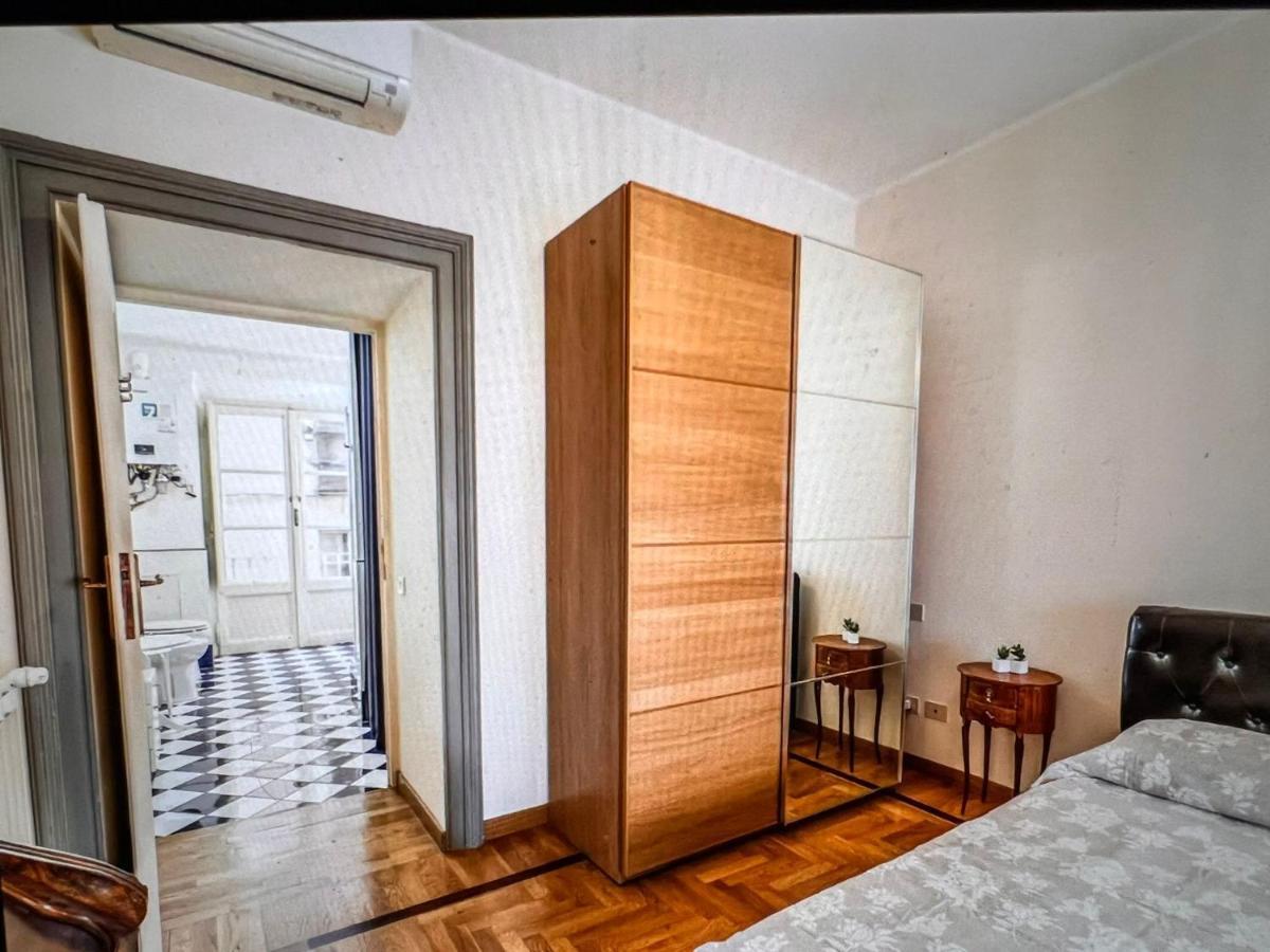 Adorable Flat By Barberini Trevi Fountain Apartment