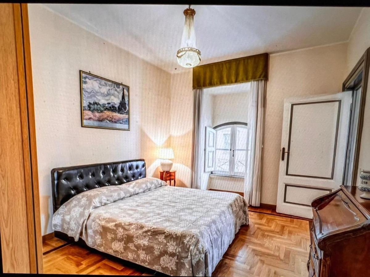 Adorable Flat By Barberini Trevi Fountain Rom