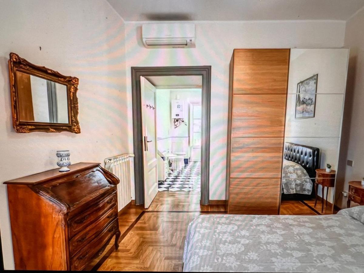 Adorable Flat By Barberini Trevi Fountain Apartment Rom