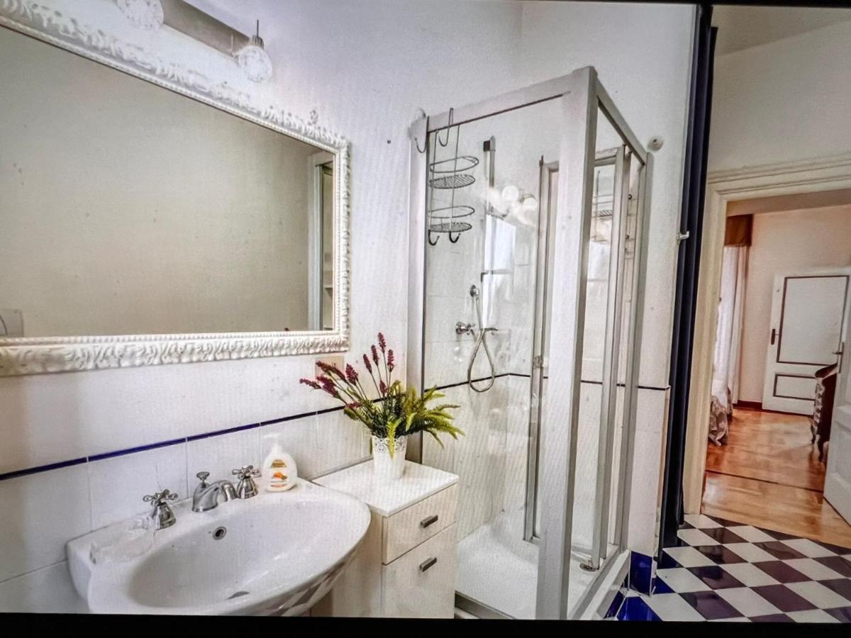 Adorable Flat By Barberini Trevi Fountain *