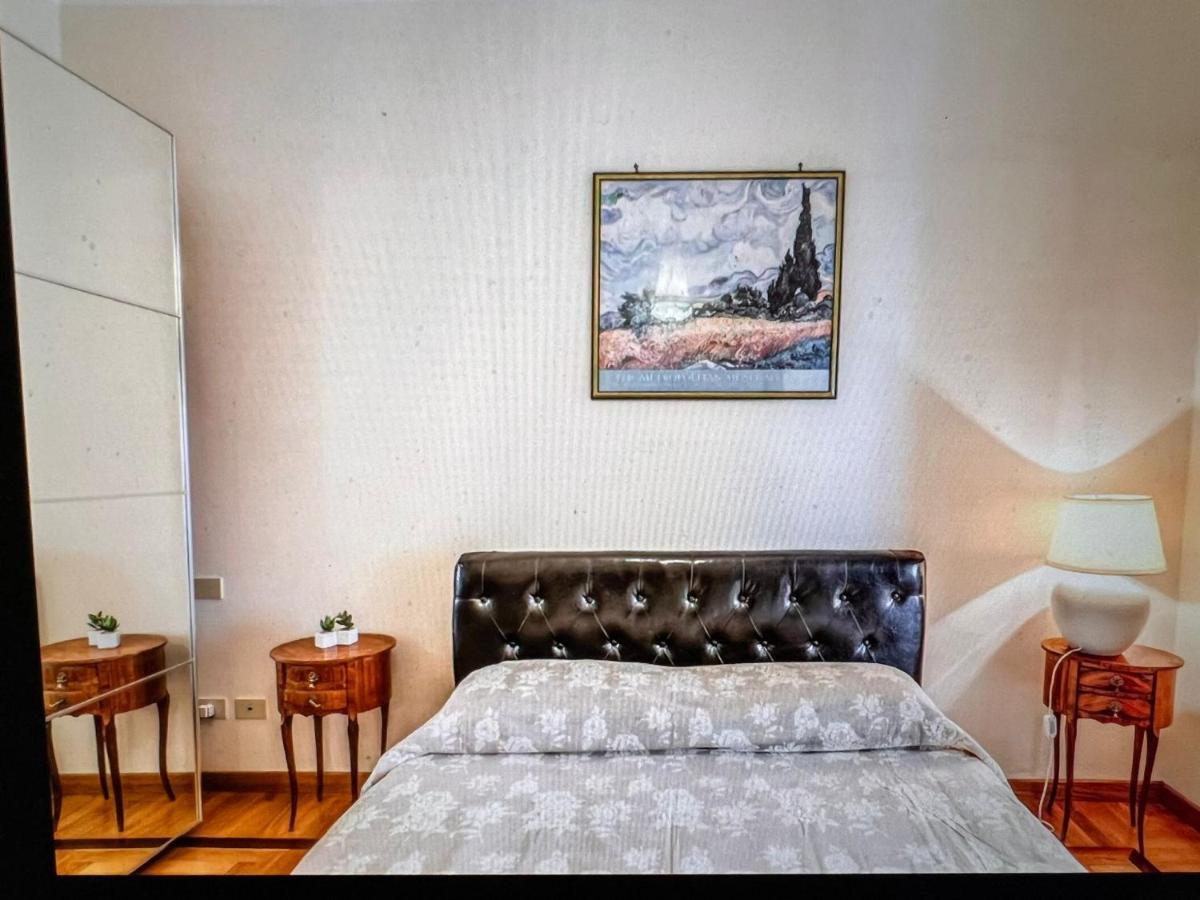 Adorable Flat By Barberini Trevi Fountain Apartment Rom