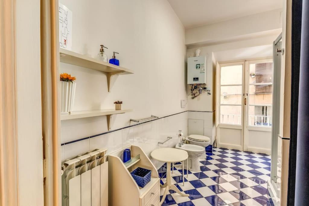 Apartment Adorable Flat By Barberini Trevi Fountain Rom