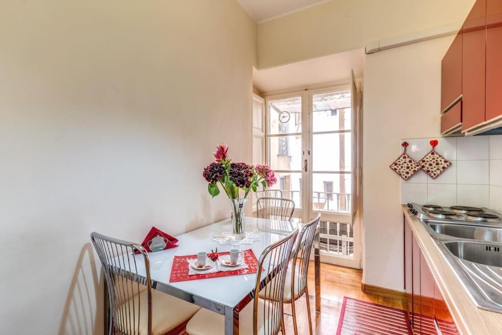 Adorable Flat By Barberini Trevi Fountain