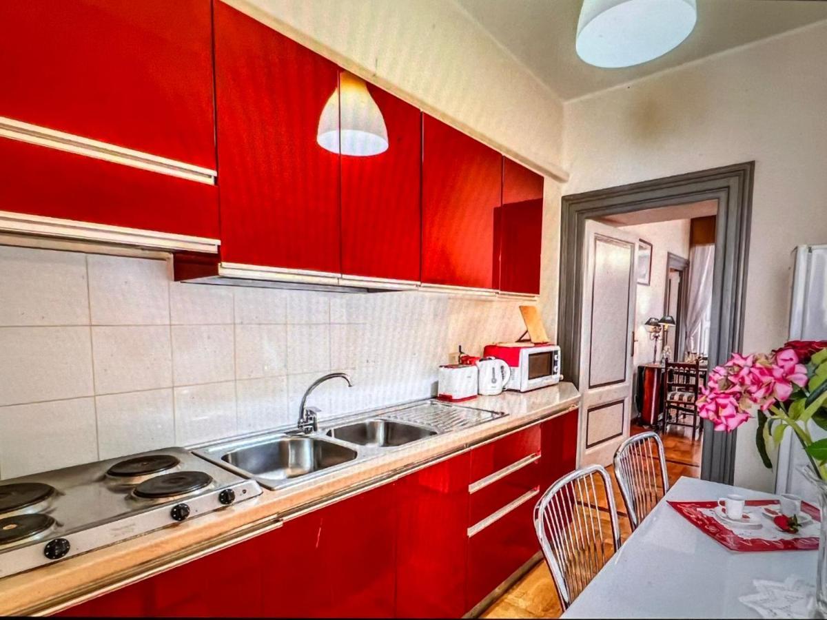 Adorable Flat By Barberini Trevi Fountain Lägenhet Rom