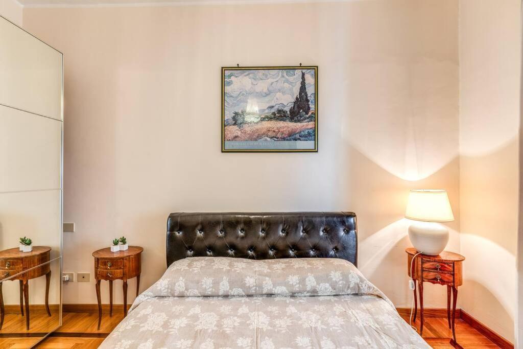 Adorable Flat By Barberini Trevi Fountain Rom